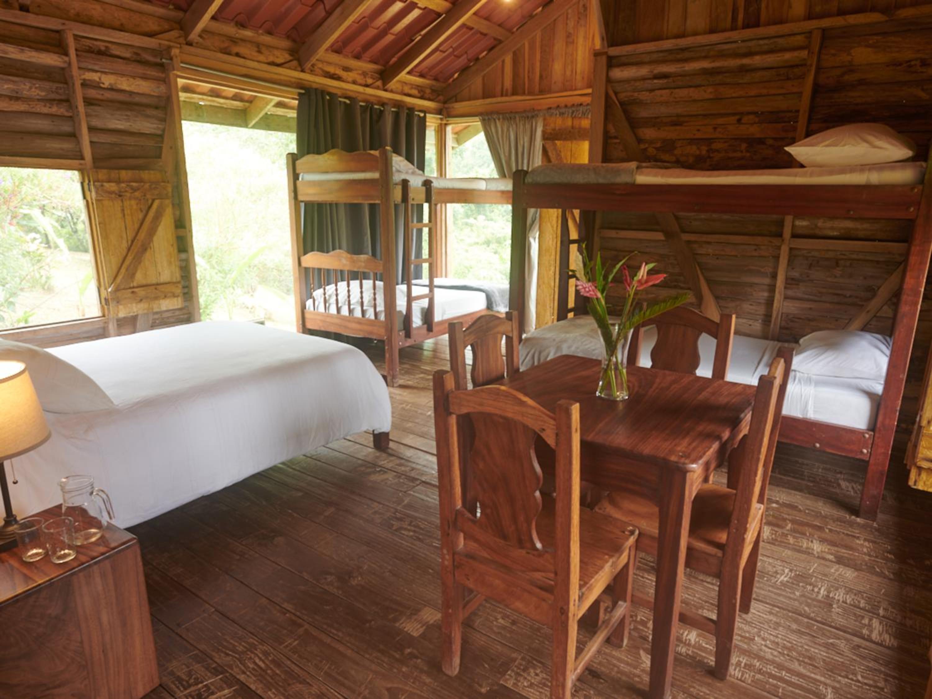 Santa Maria Volcano Lodge Hotel & Restaurante