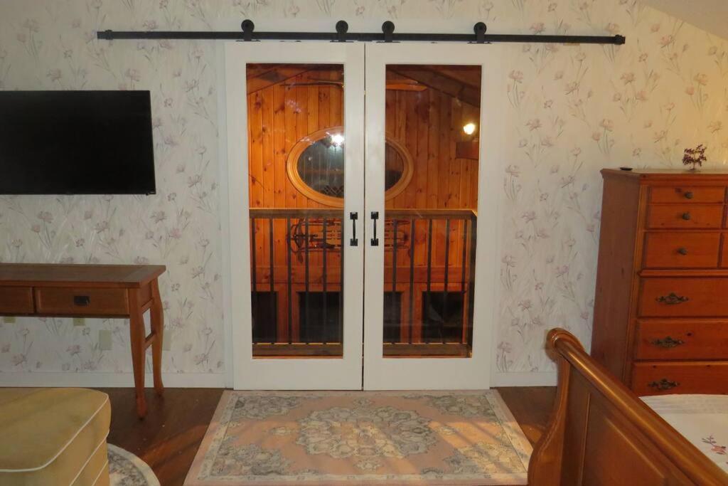 Grandview Gambrel