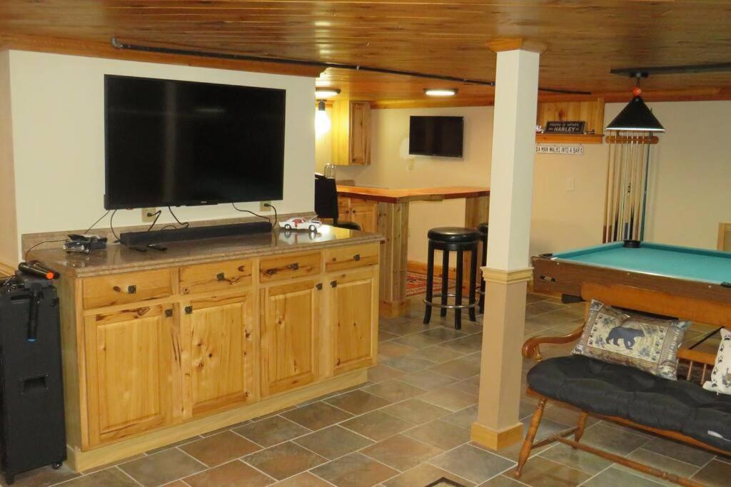 Grandview Gambrel