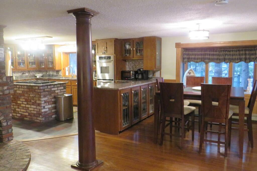 Grandview Gambrel