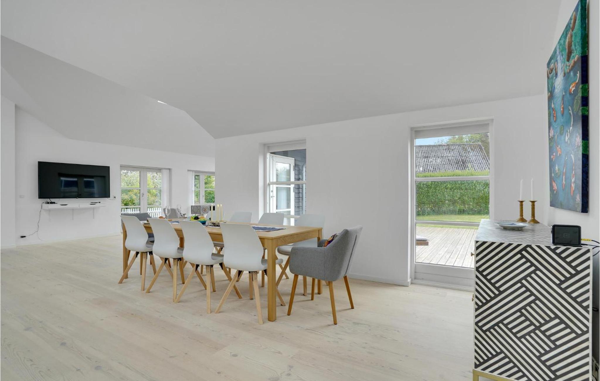 Lovely Home In Rødvig Stevns With Wifi