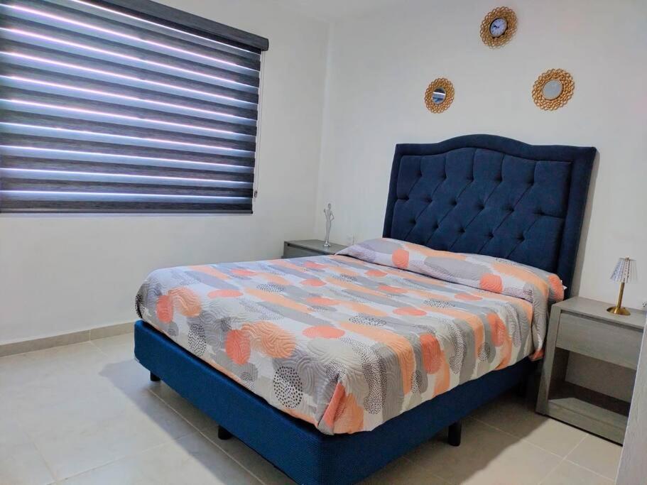 departamento nuevo y lujoso ,tranquilo,cómodo cerca de la playa y del centro de la ciudad