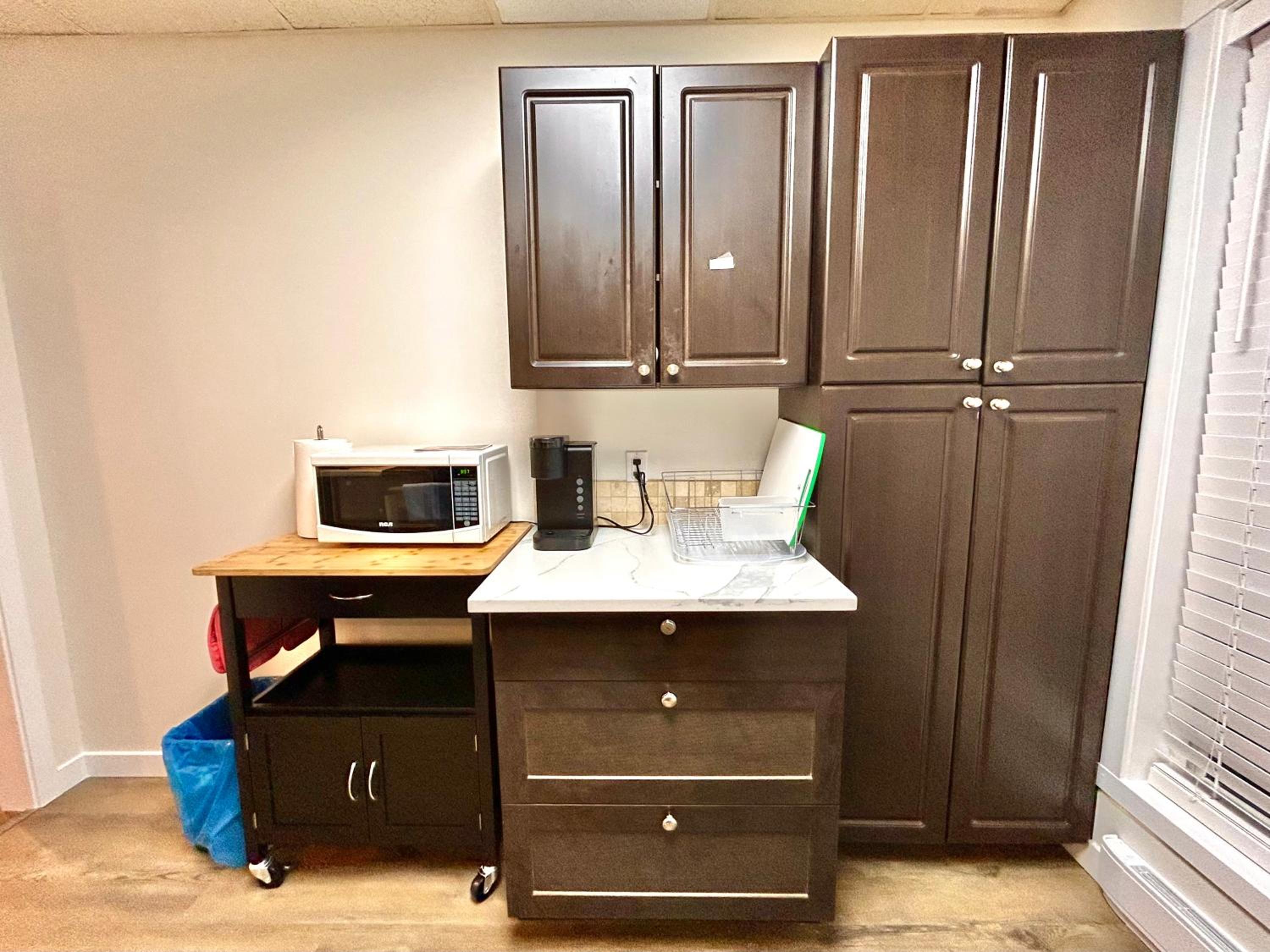 Centrally Located 2-Bdrm Guesthouse with Full Privacy