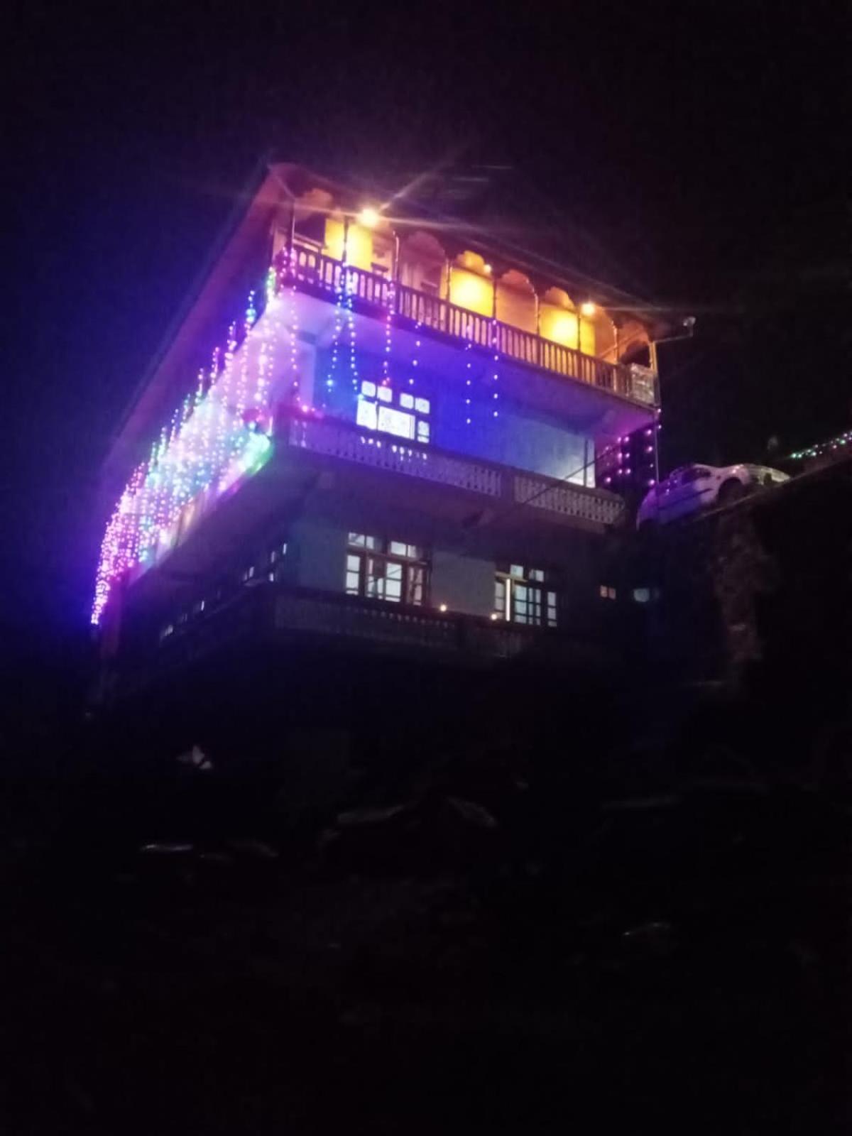 Jibhi mountain view 1 view 3