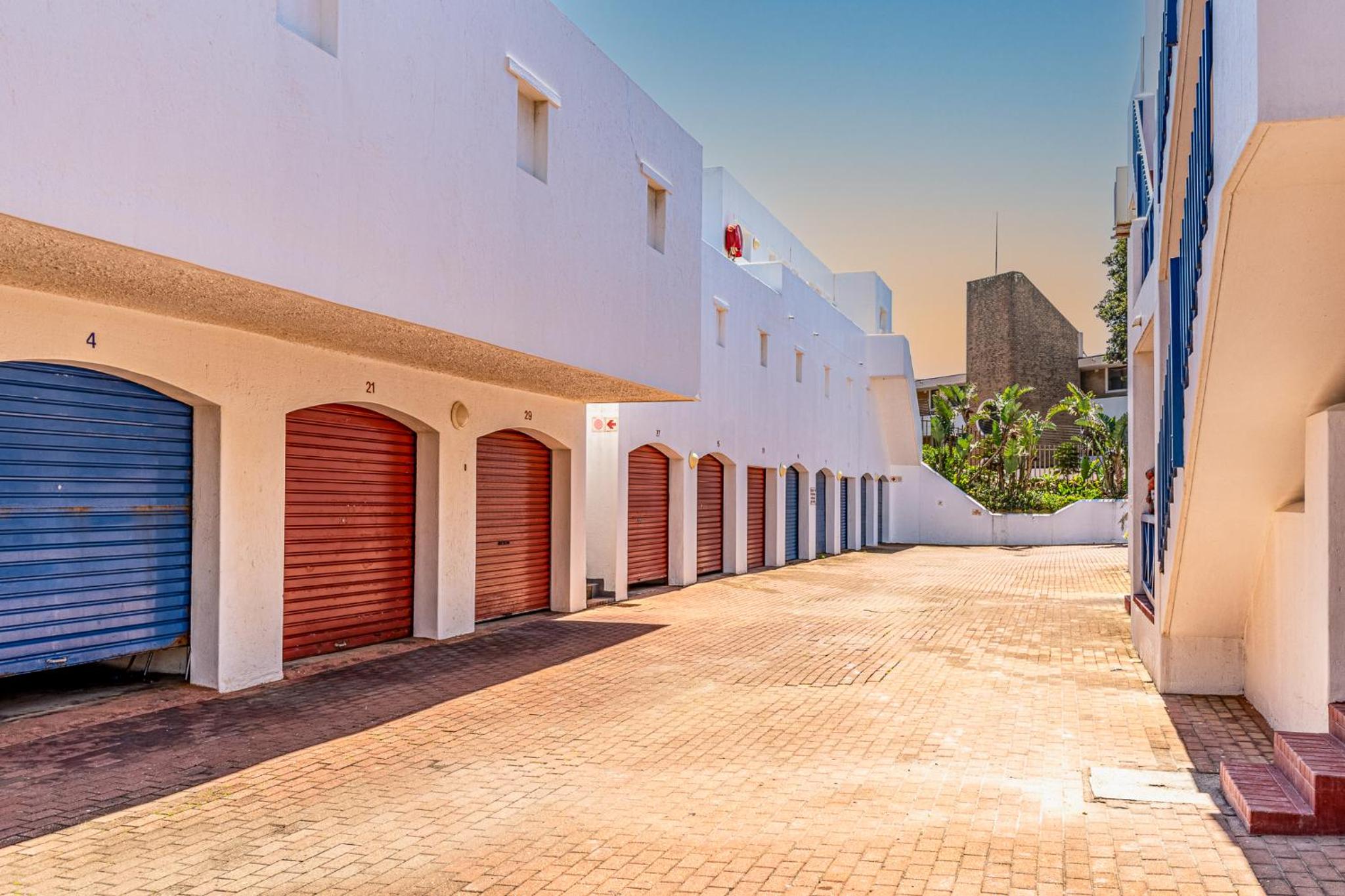Le Paradis, Self-Catering Beachfront Apartments
