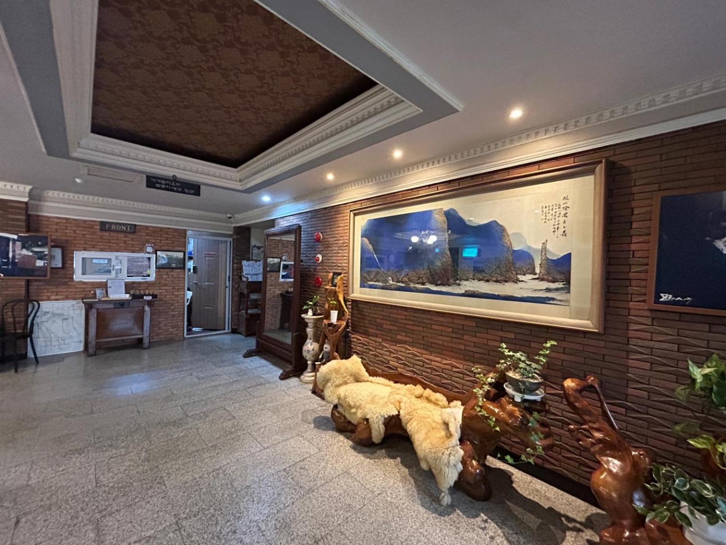 Gyeongjujang INN