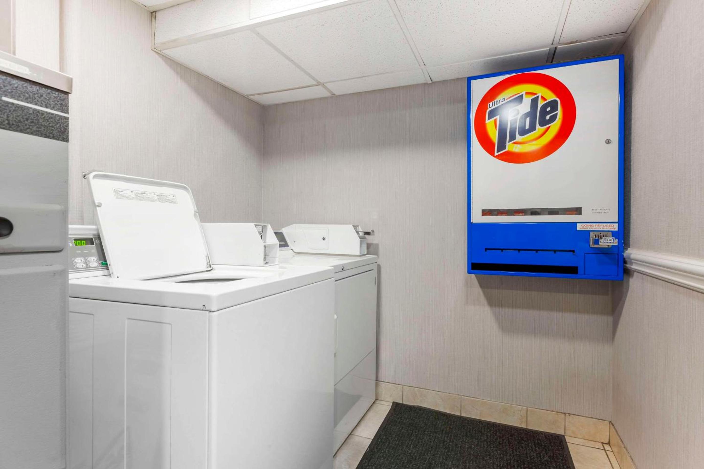 Peterborough Vacations - Quality Inn - Property Image 19