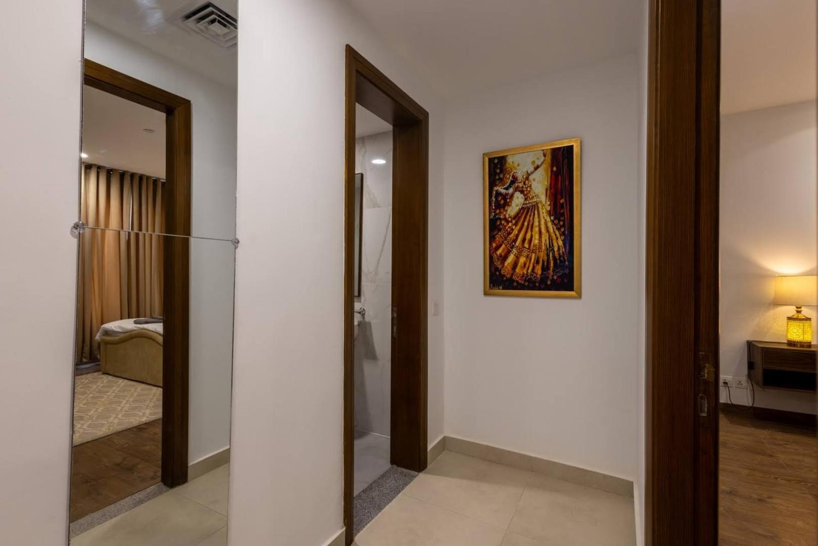 Florence x ZN 1BHK Self-checkin DHA Phase 5 Pentasquare DT Luxury view 4