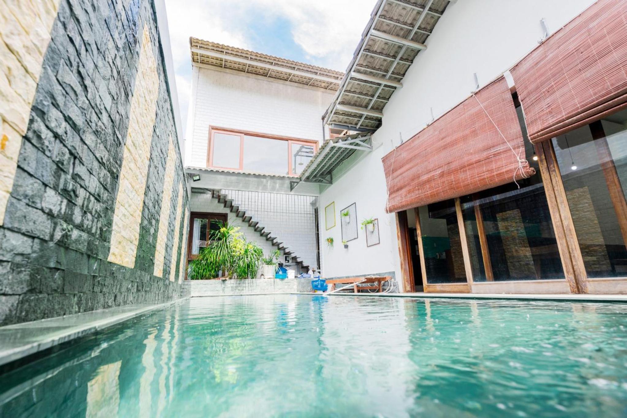 Biệt Thự Nguyên Căn Hồ Bơi Bãi Sau view 2