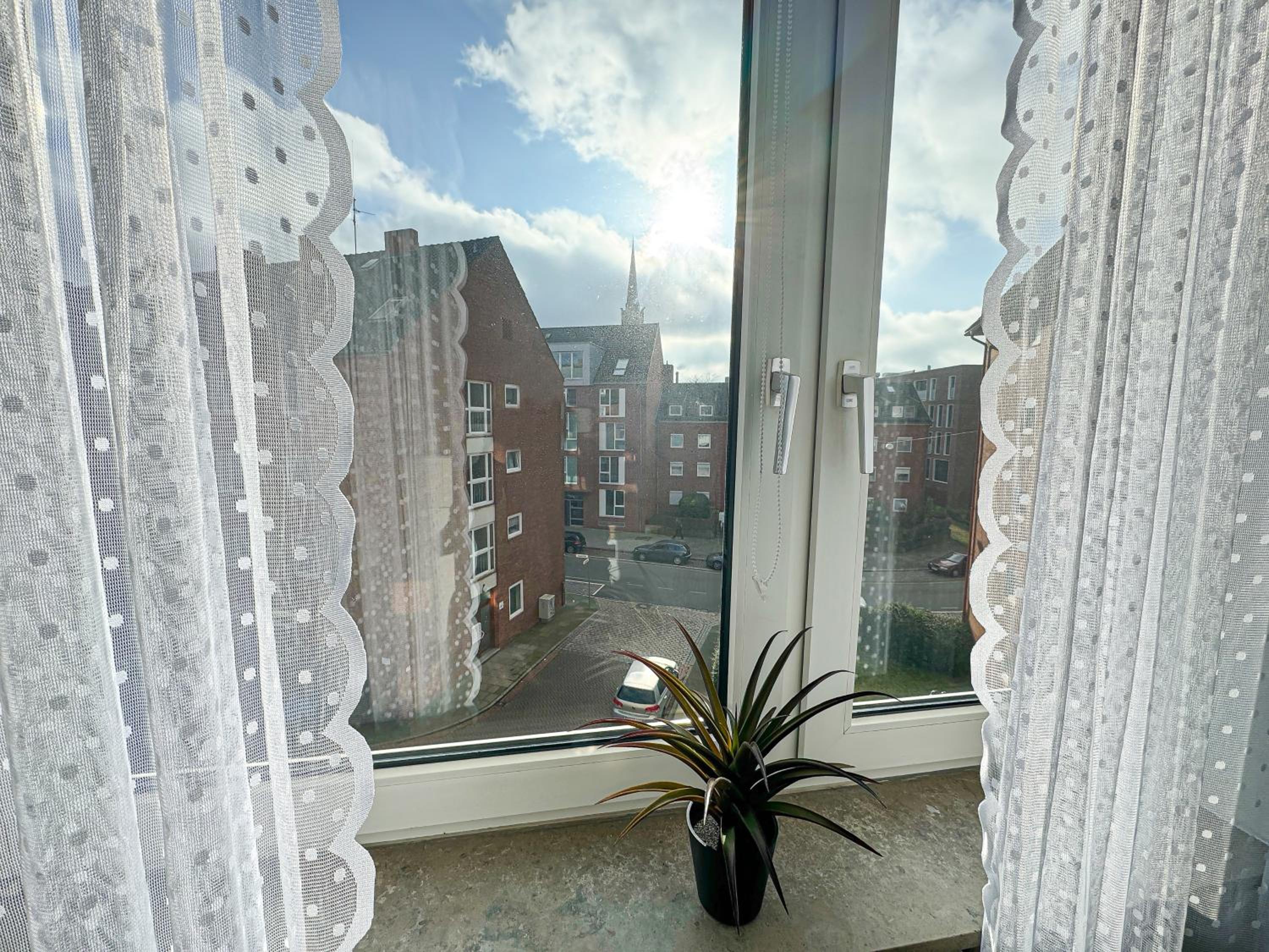 ImmoStay G#3 Zentrales Apartment mit Balkonblick