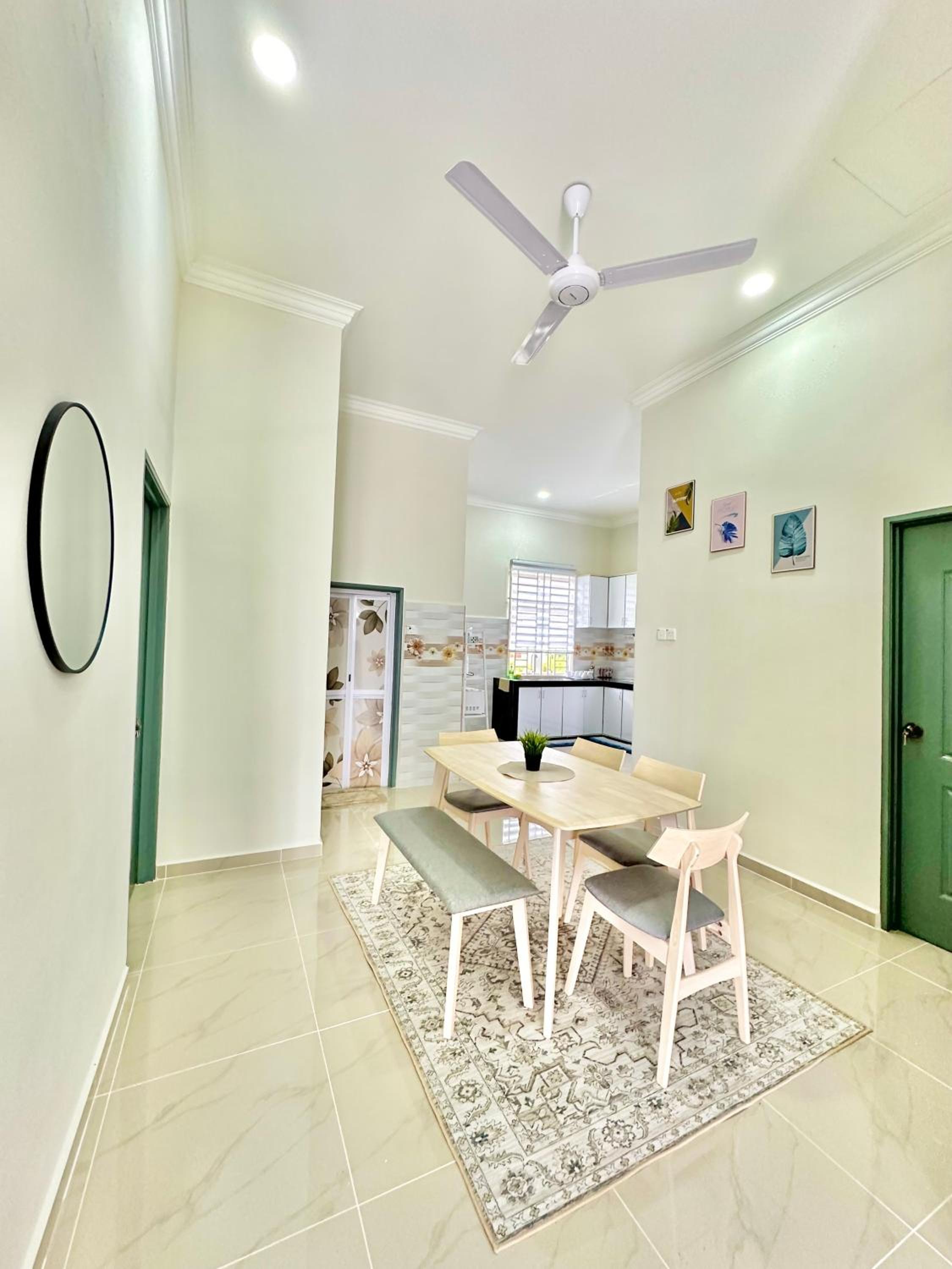 Izyan Homestay