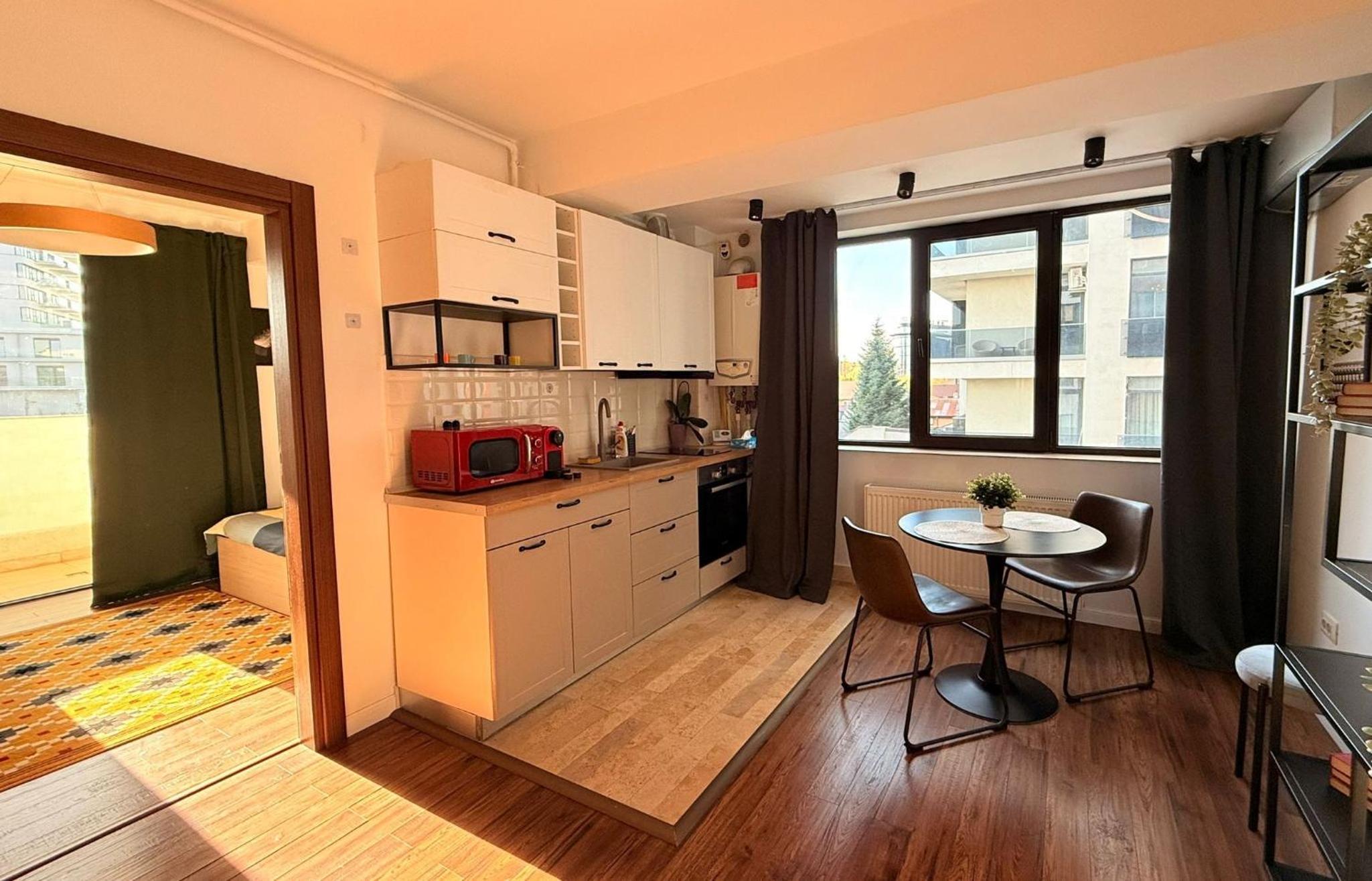 Cozy Apartment with Self Check-in near Promenada Mall and Verdi Park view 4