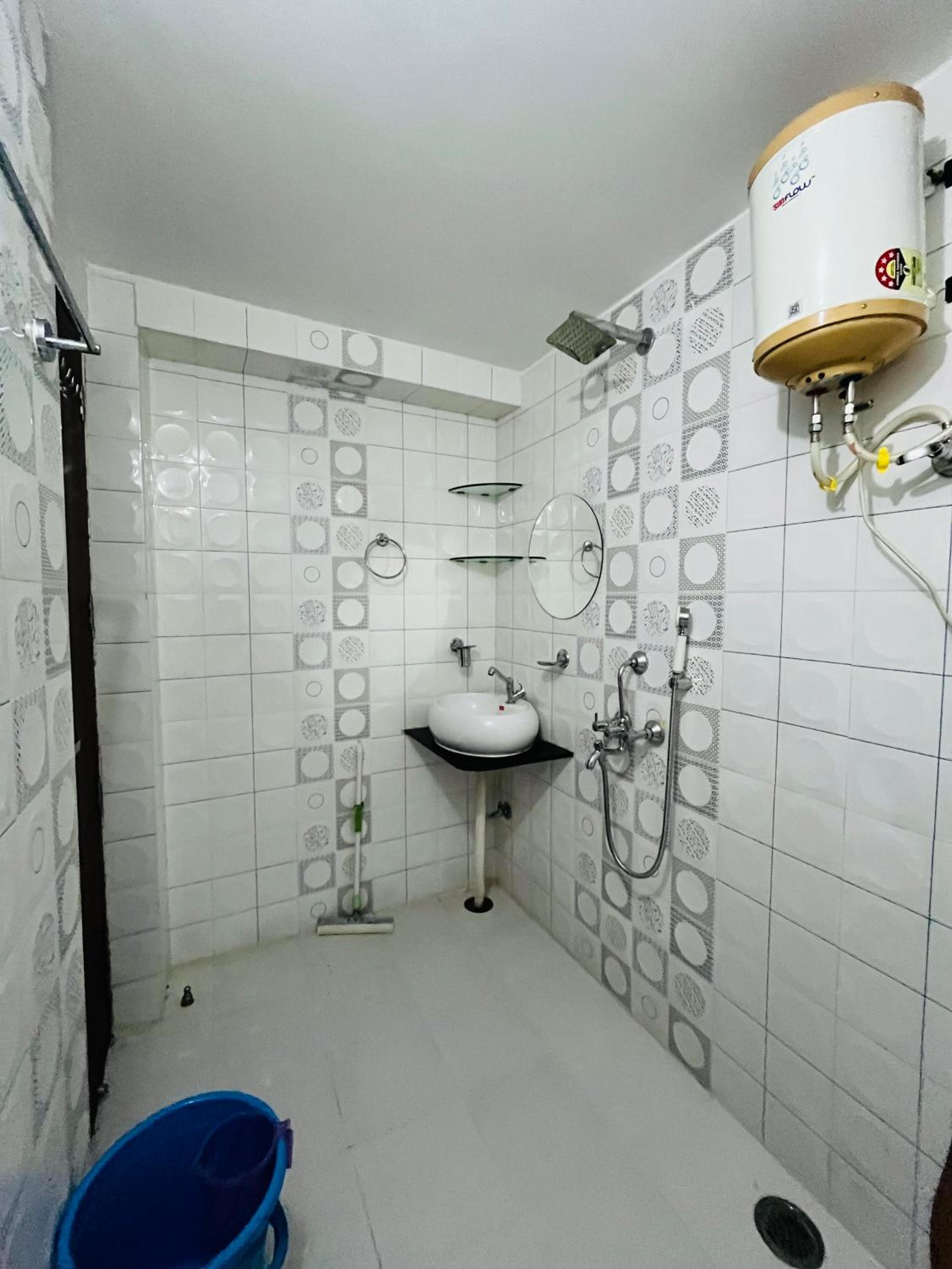 Photo 42