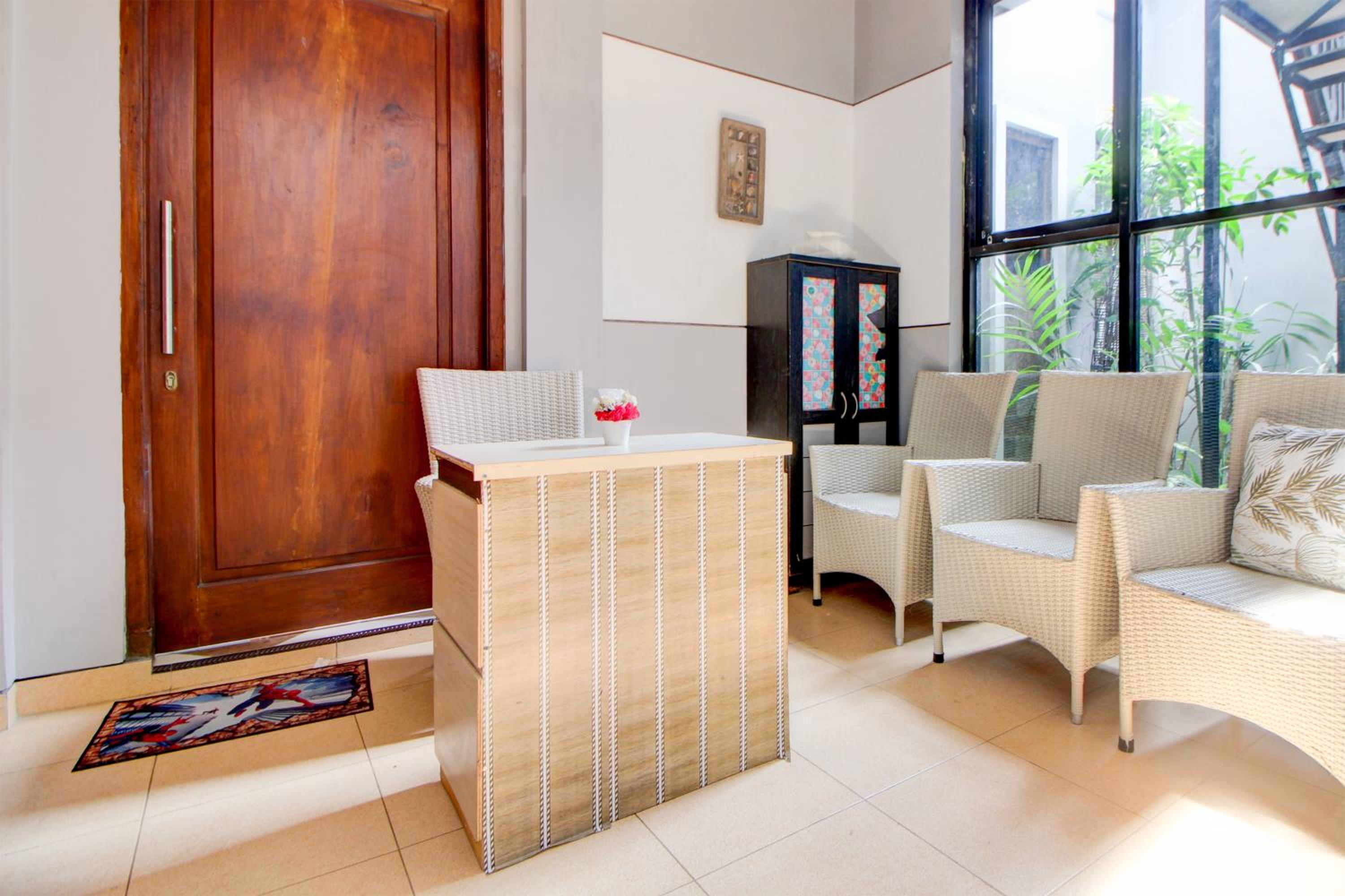 Capital O 94314 Sunny Co Living
