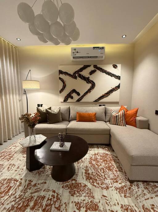 Serenity Stay 1BR Apartment Almasif