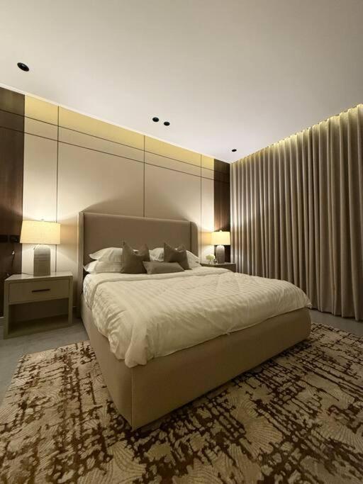 Serenity Stay 1BR Apartment Almasif