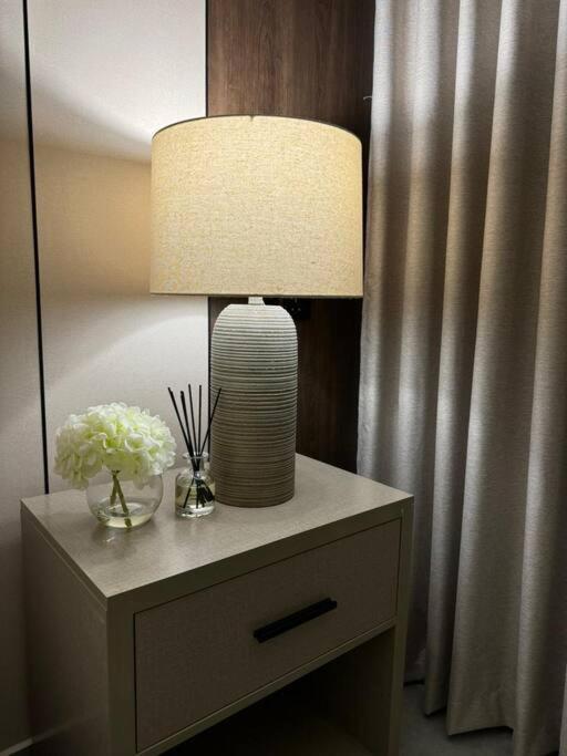 Serenity Stay 1BR Apartment Almasif