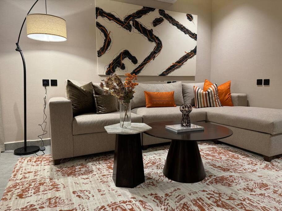 Serenity Stay 1BR Apartment Almasif
