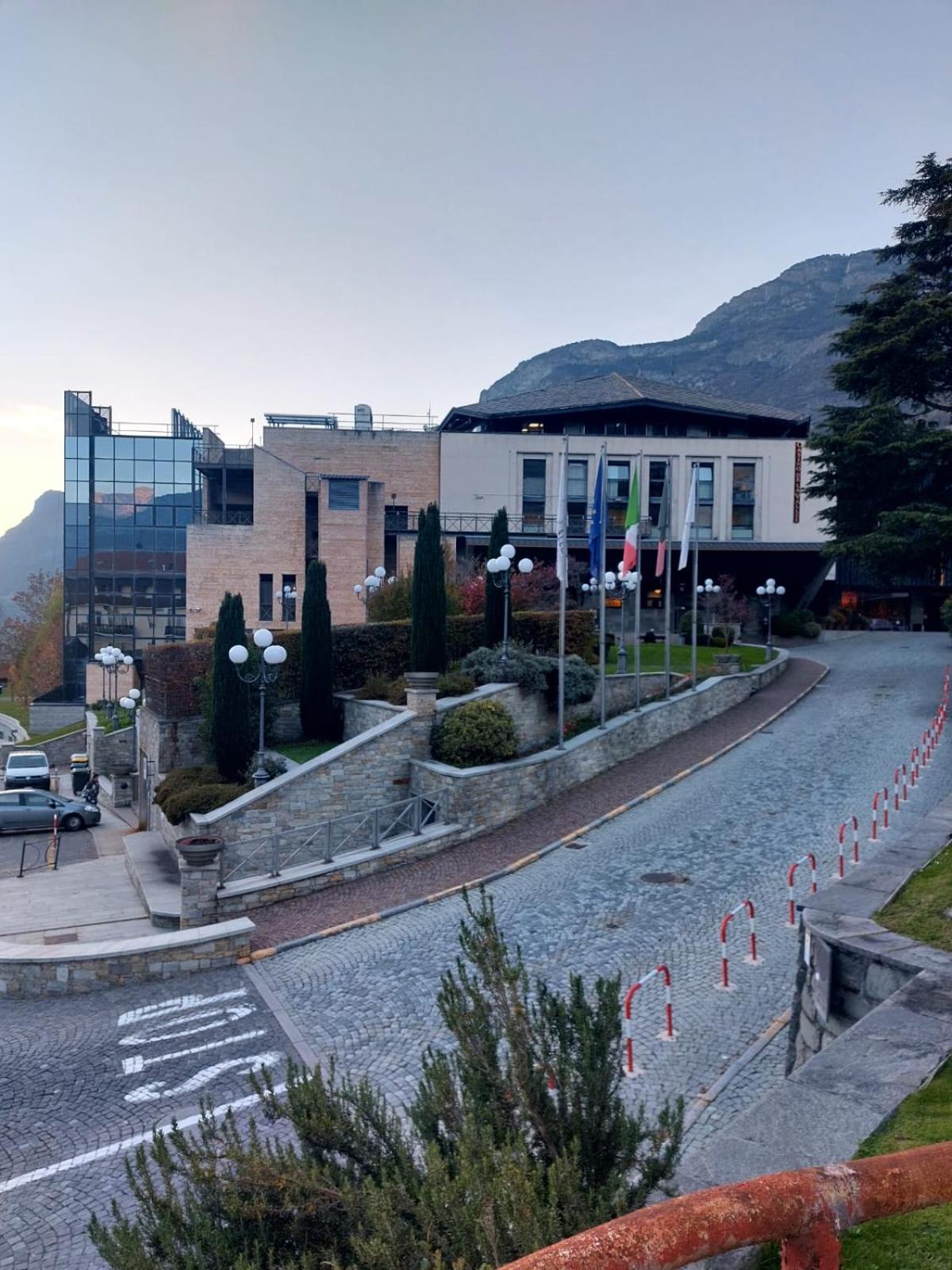 APPARTAMENTO CHEMIN DE FER view 3