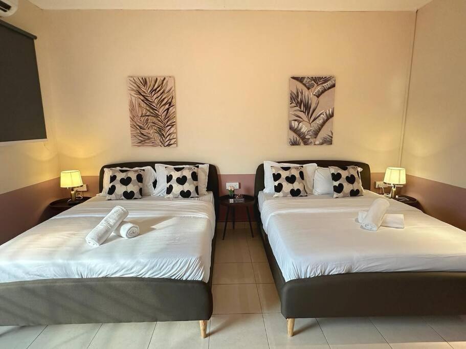 Loveable Home 4 Bedroom Mount Austin JB