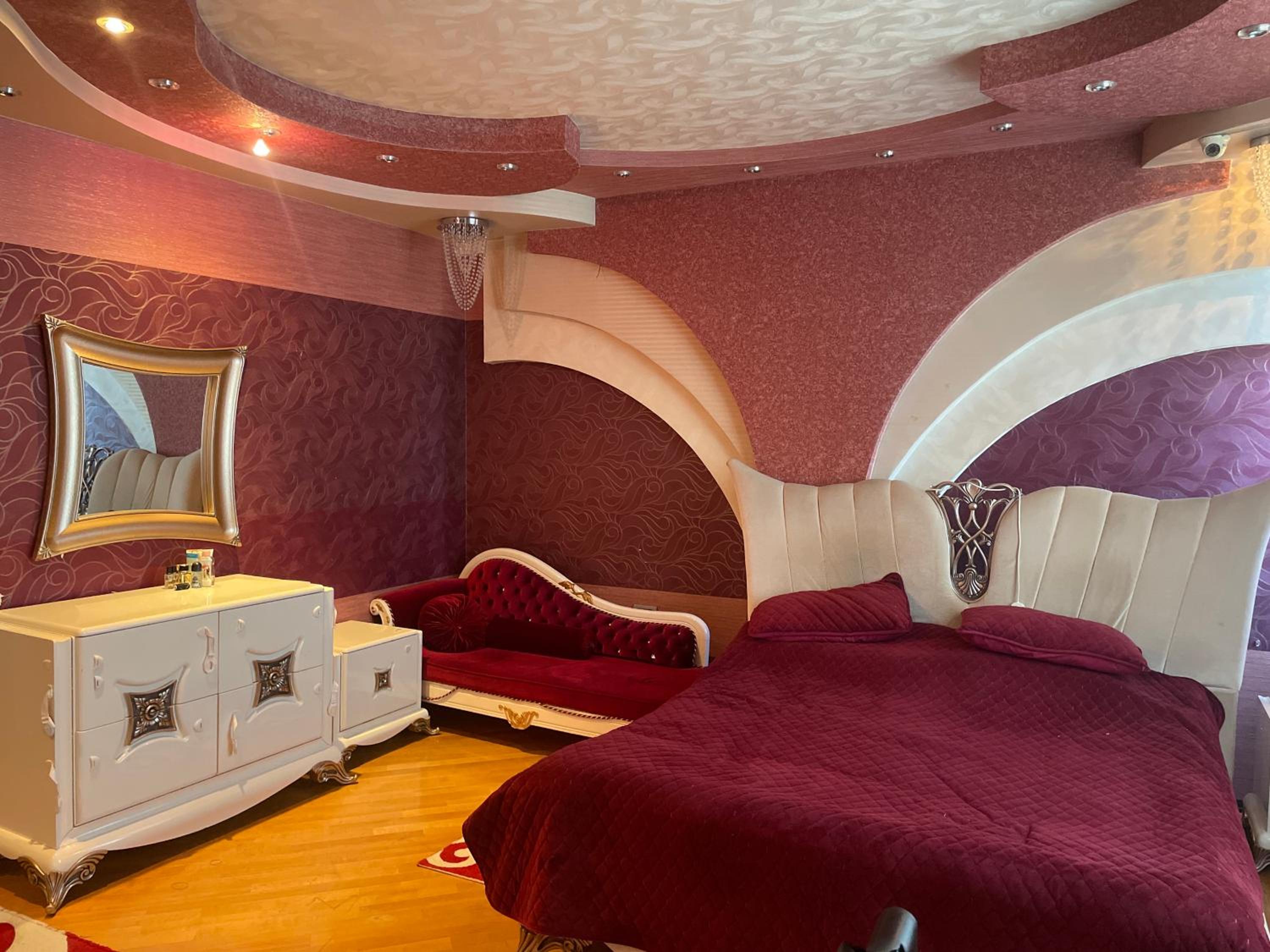 Dream Lux Apart by ELES