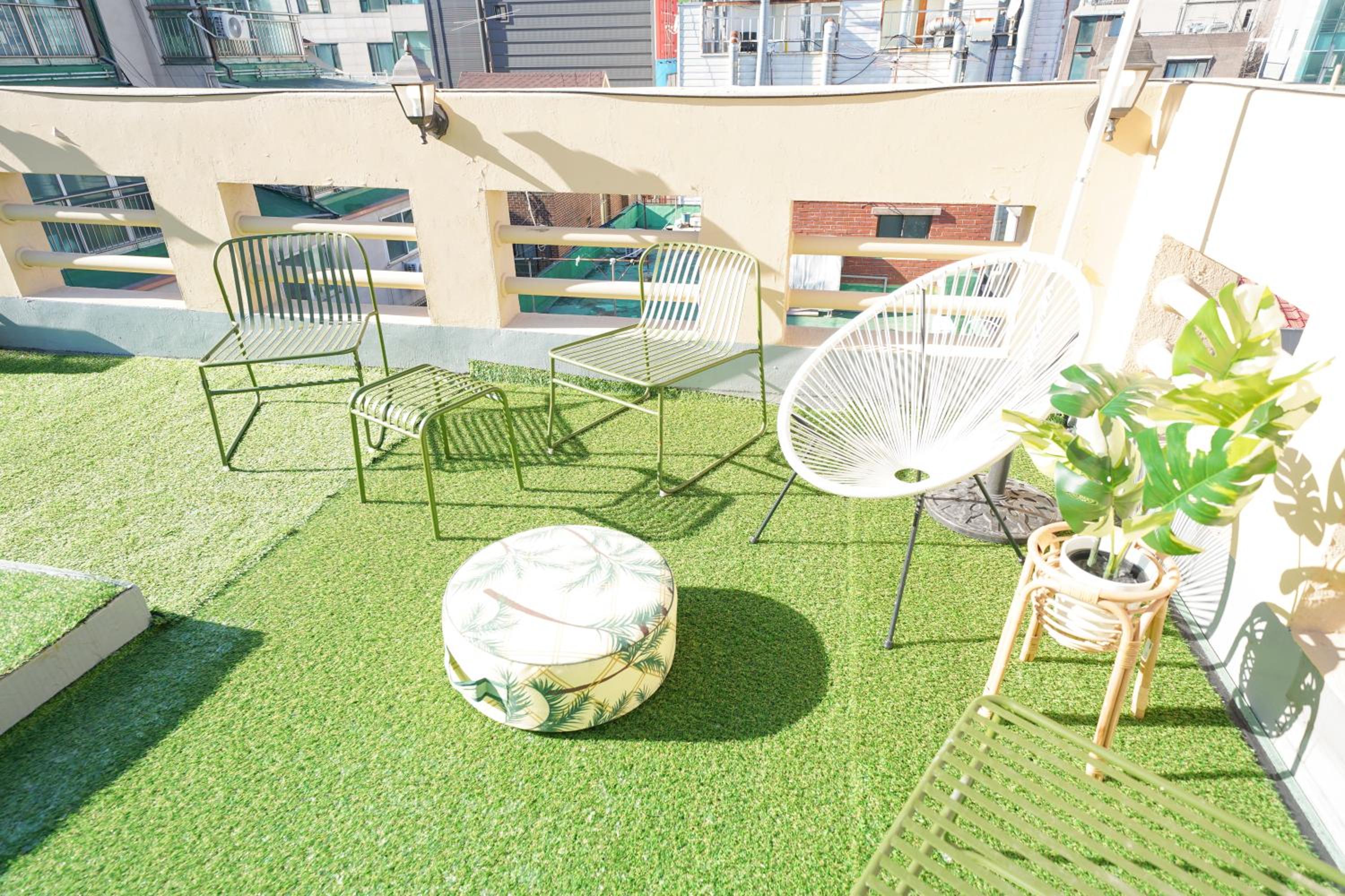 balance & terrace