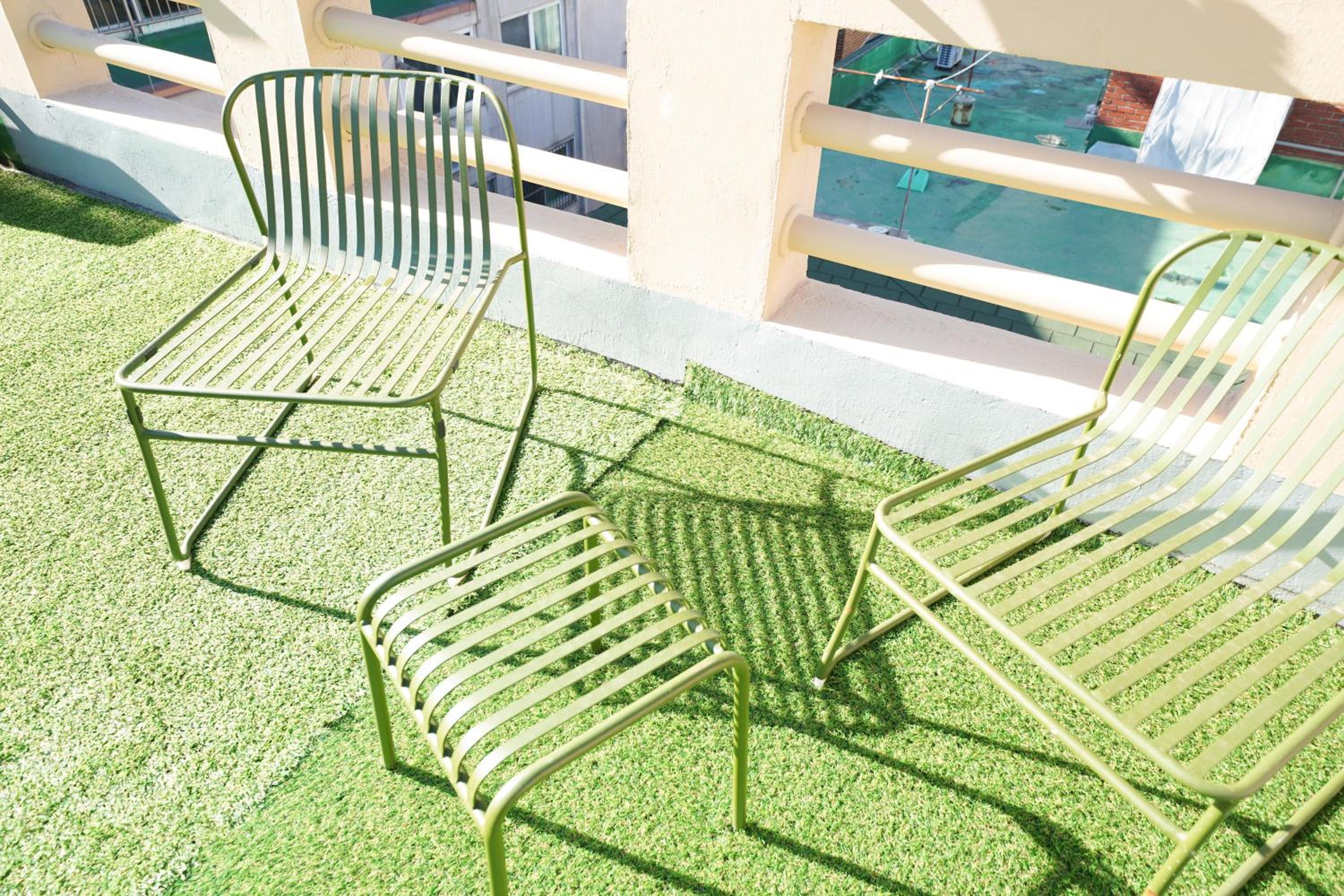 balance & terrace