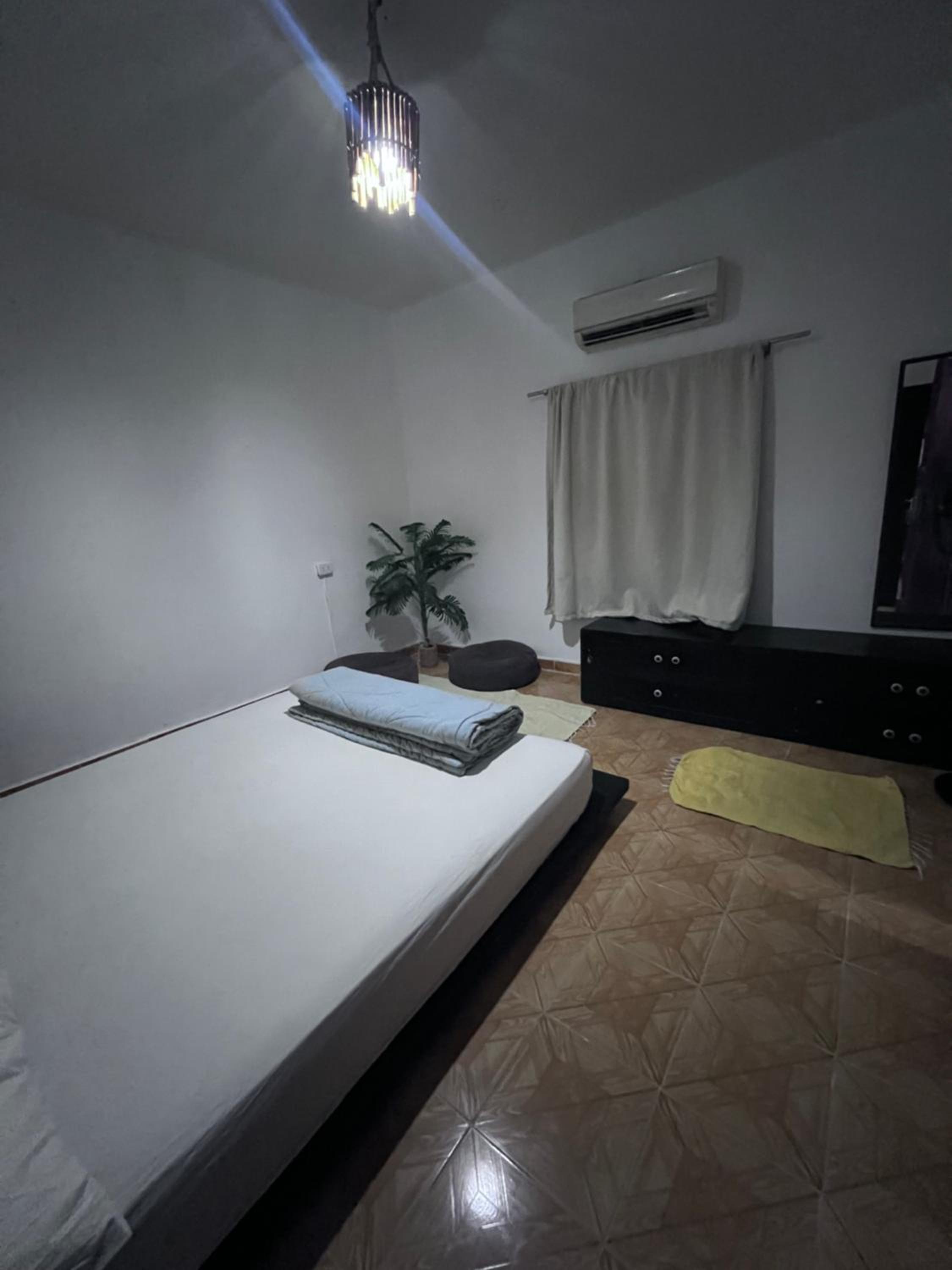 Hayat house