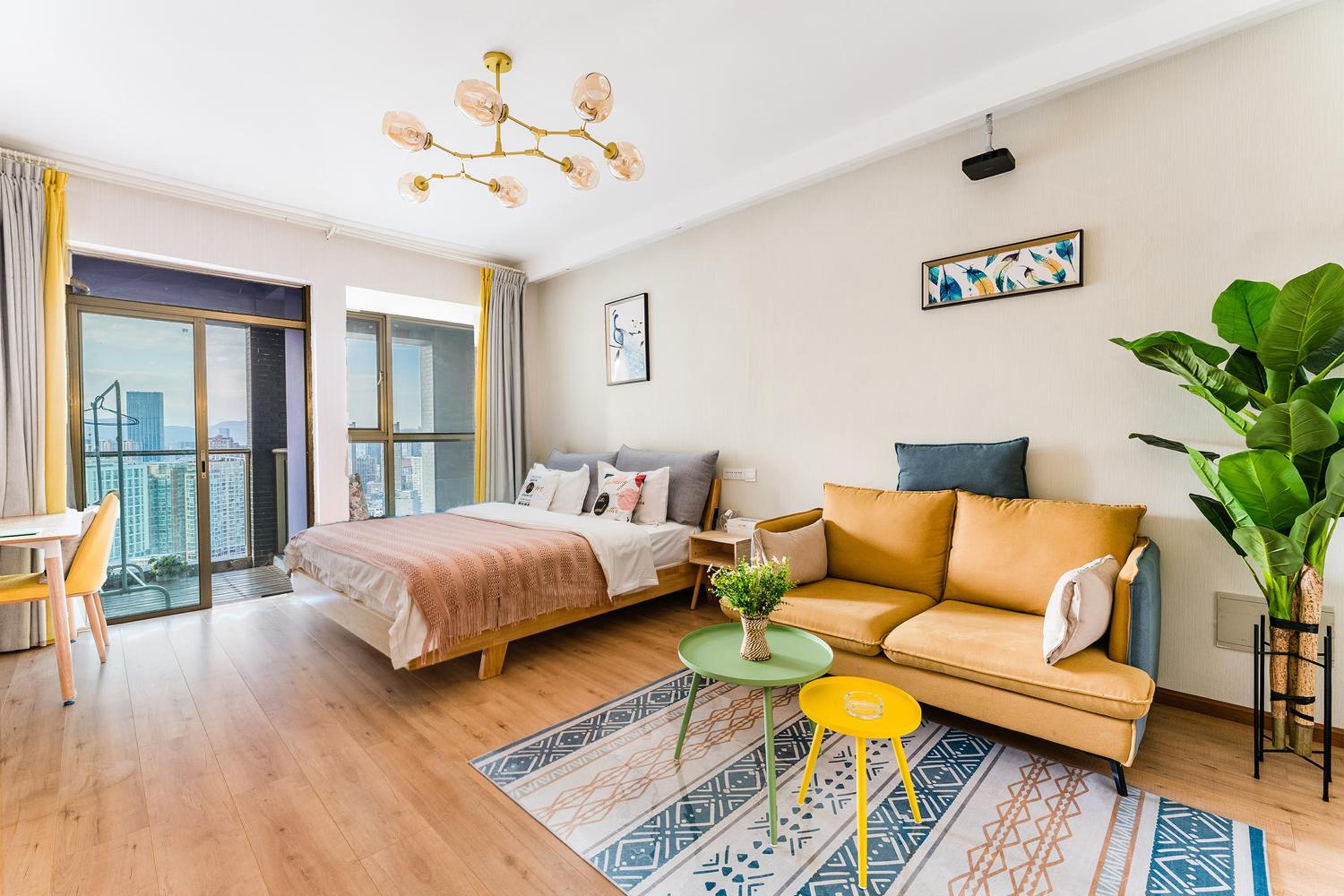 Kunming Qicaimen Shangpin Apartment