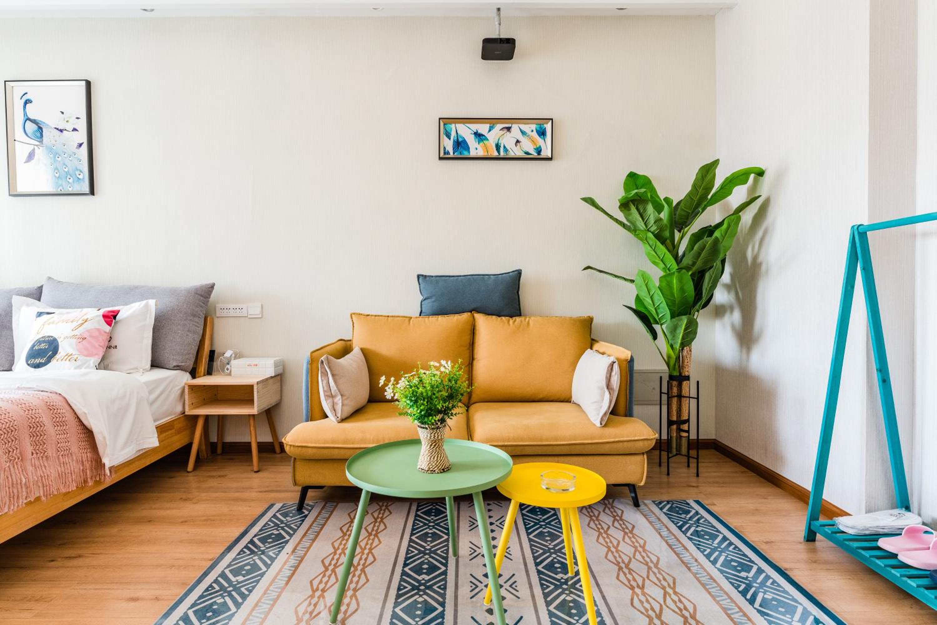 Kunming Qicaimen Shangpin Apartment