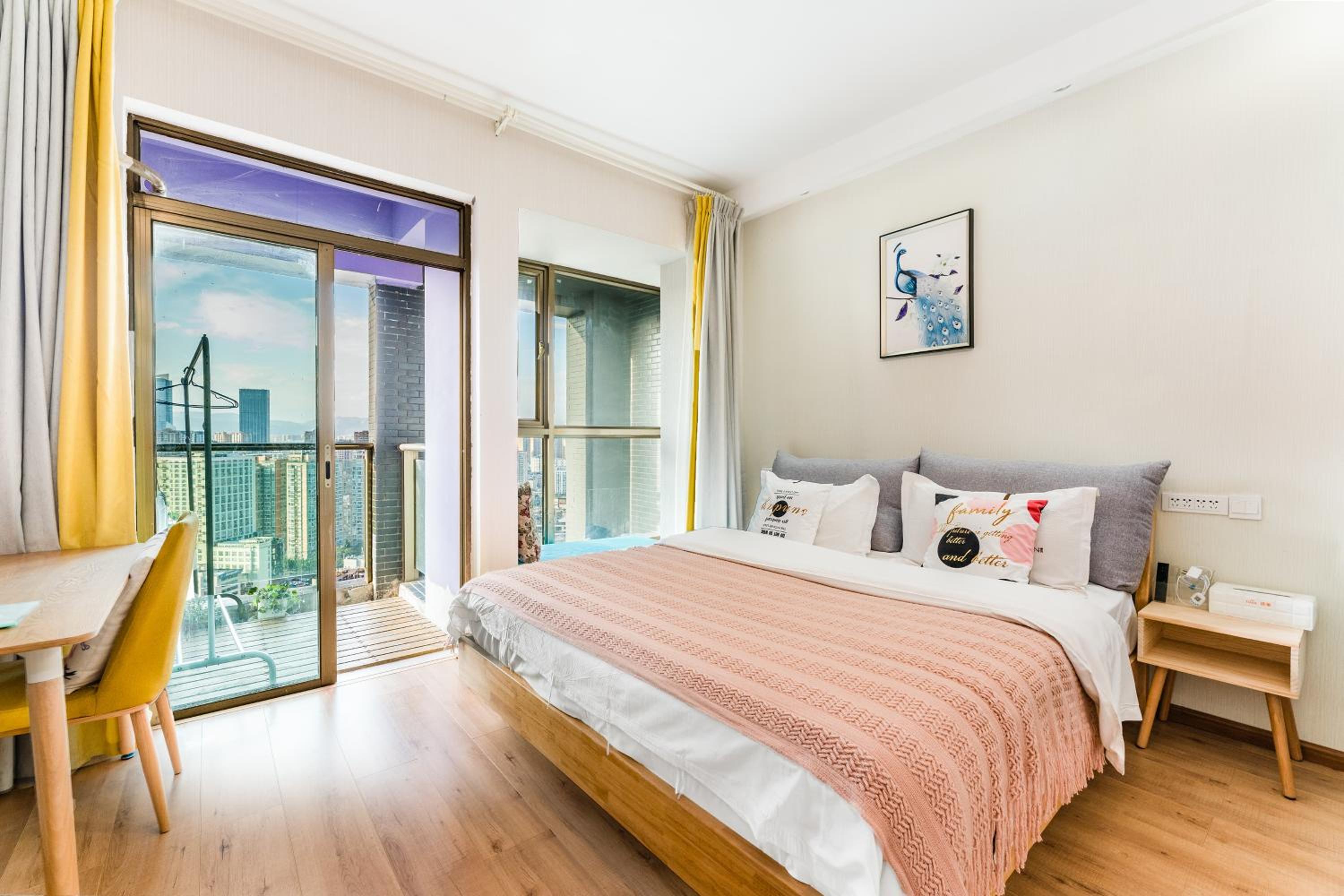 Kunming Qicaimen Shangpin Apartment
