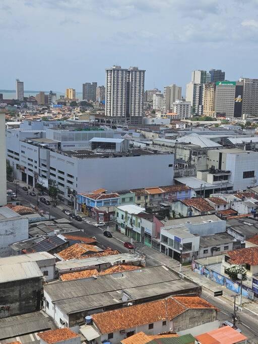 Apto Confortável com 2 quartos em Batista Campos