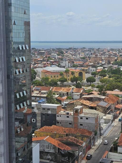 Apto Confortável com 2 quartos em Batista Campos