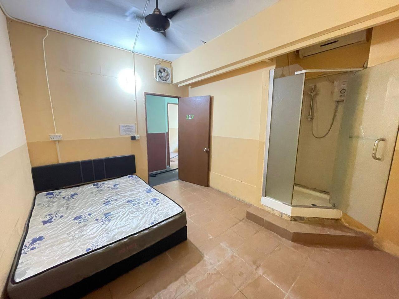 Motel Terminal Inn Inanam photo 3