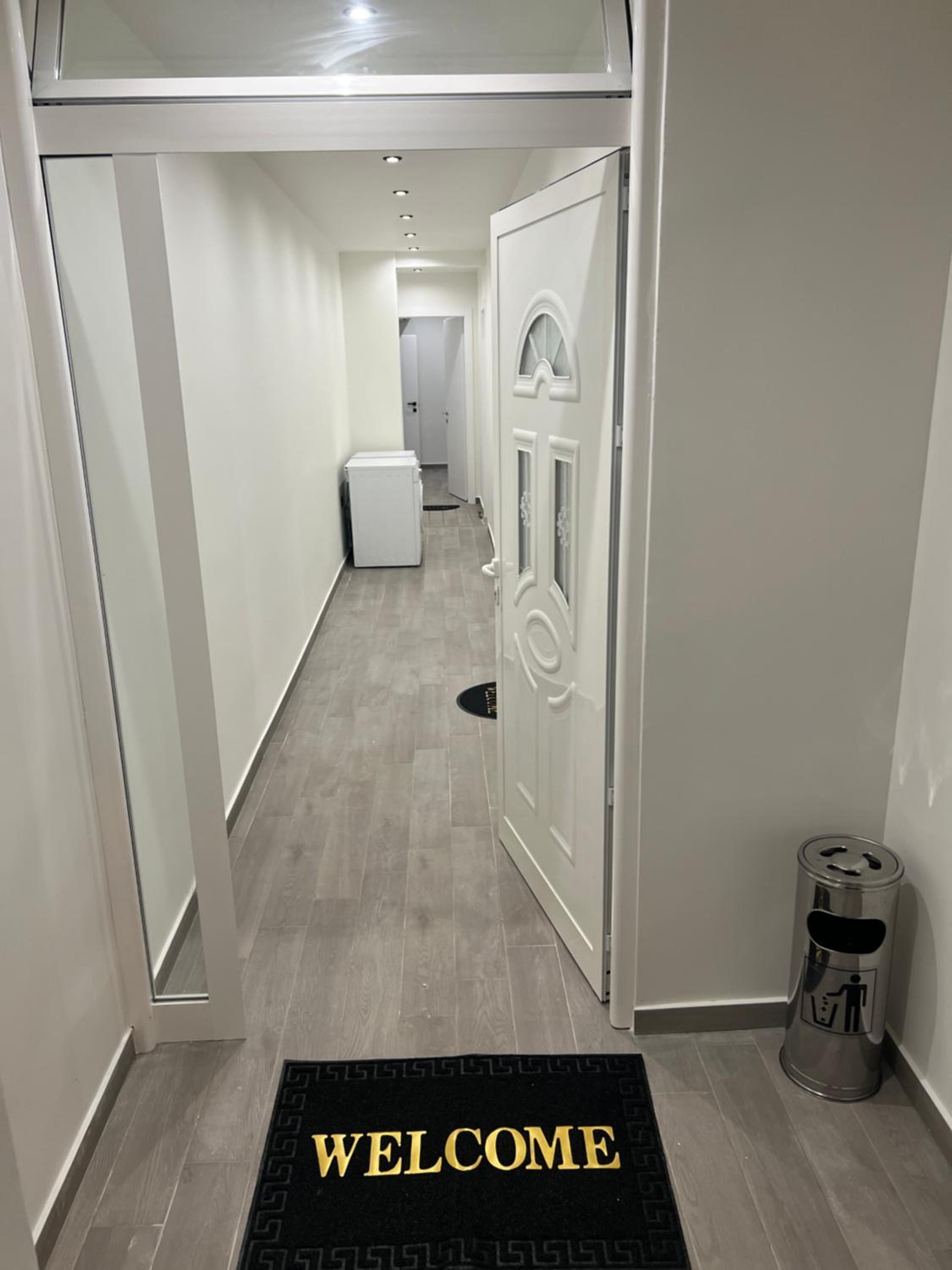 Greis apartments 1