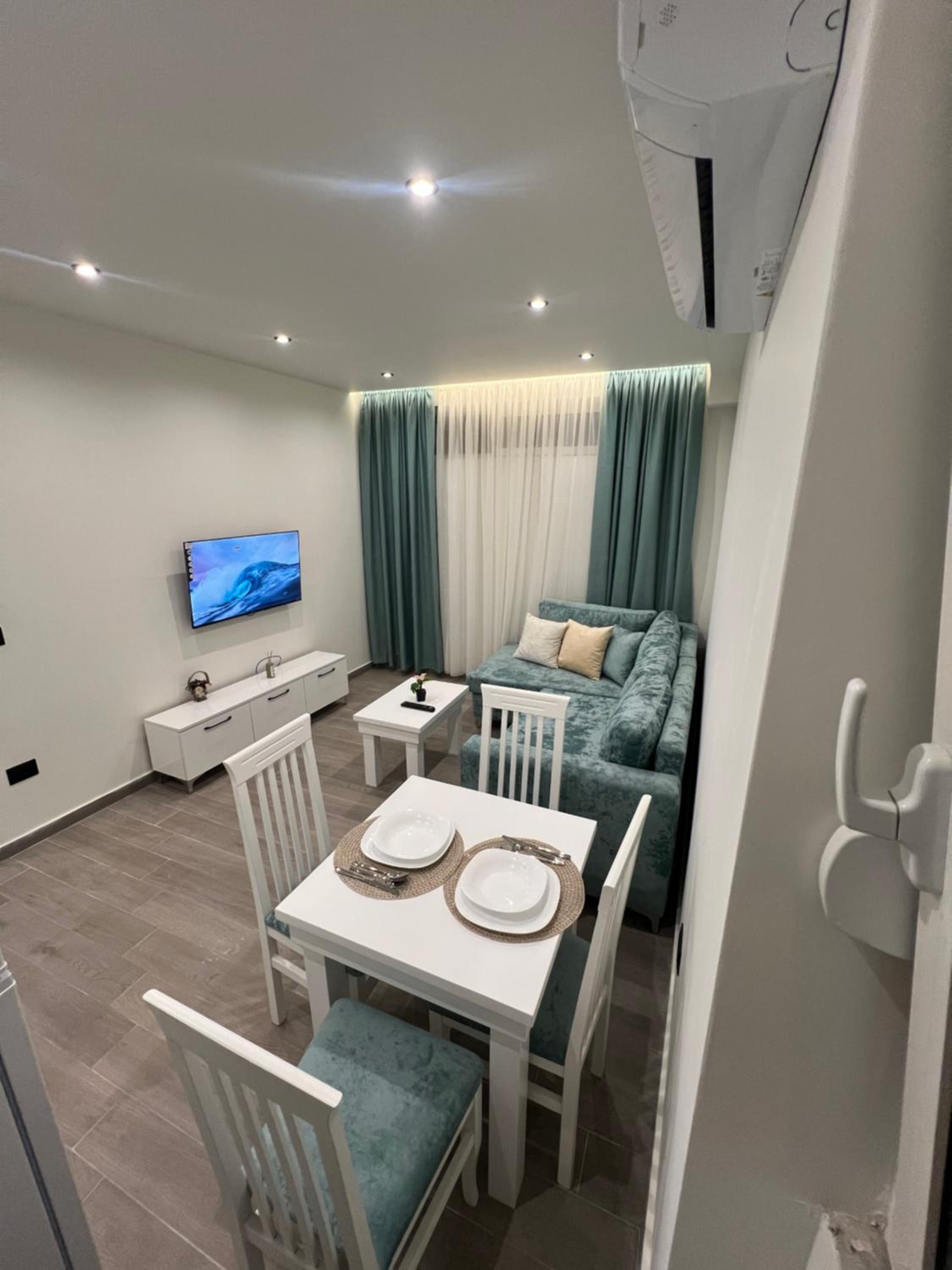 Greis apartments 1