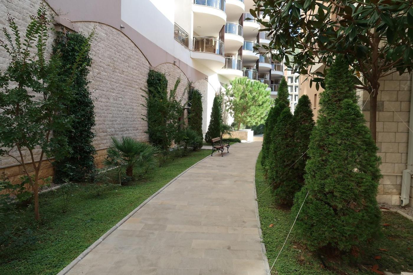 Apartmani LUX Becici