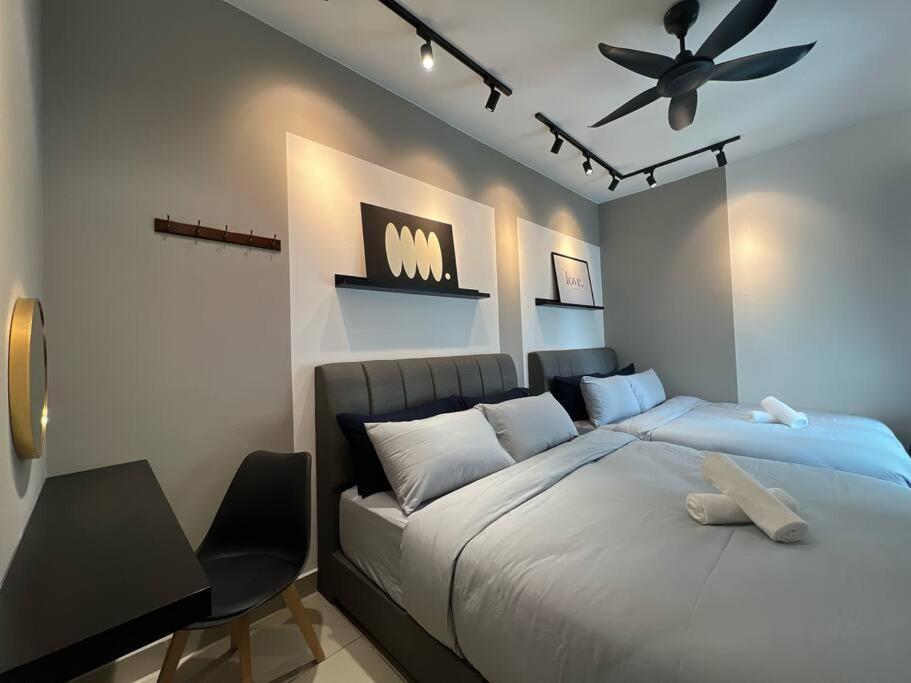 Austin Suites by Cactus Homestay THM