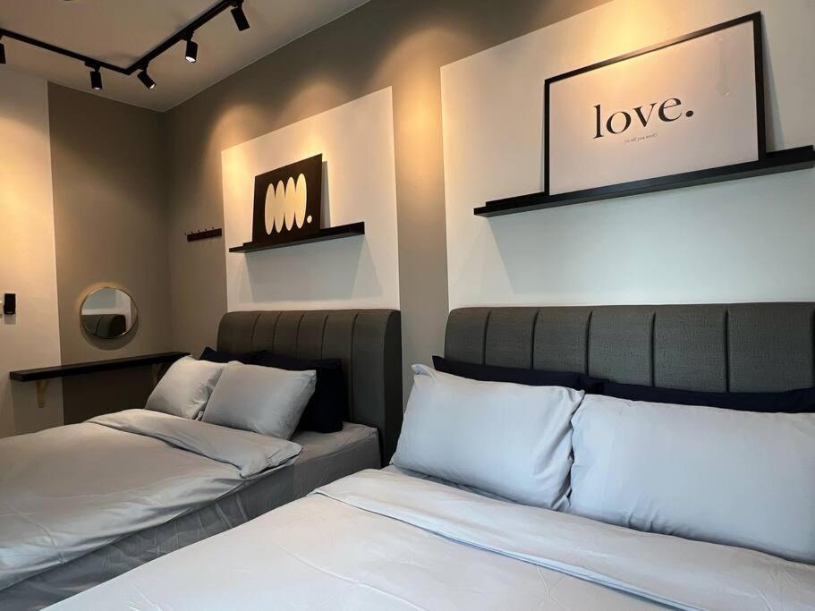 Austin Suites by Cactus Homestay THM