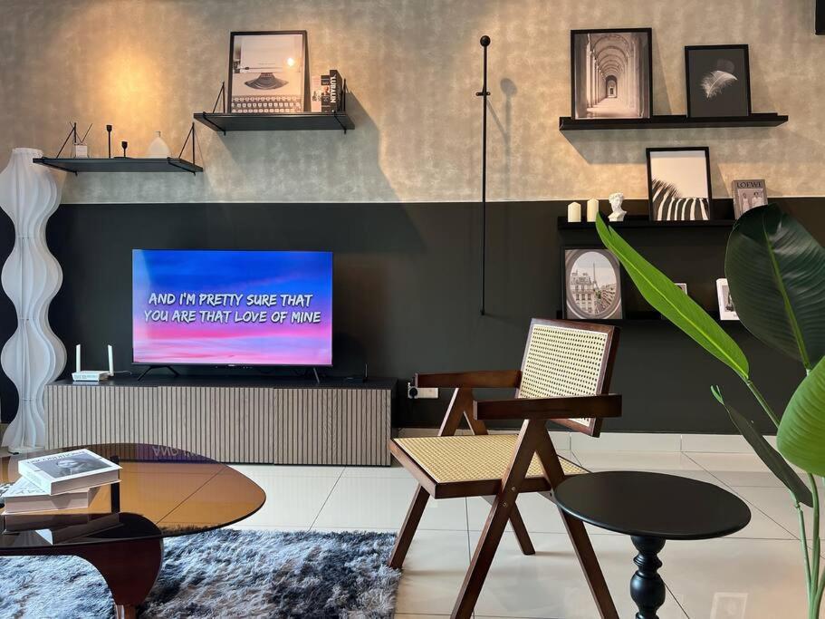 Austin Suites by Cactus Homestay THM