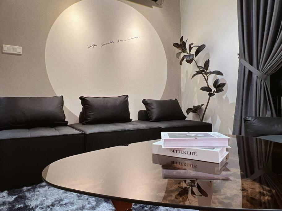 Austin Suites by Cactus Homestay THM