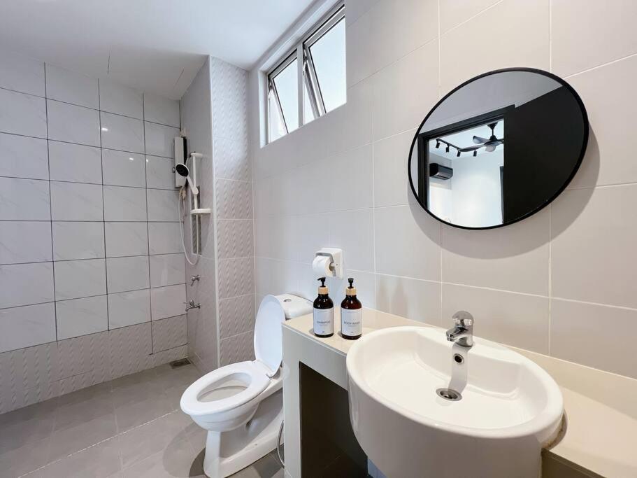Austin Suites by Cactus Homestay THM