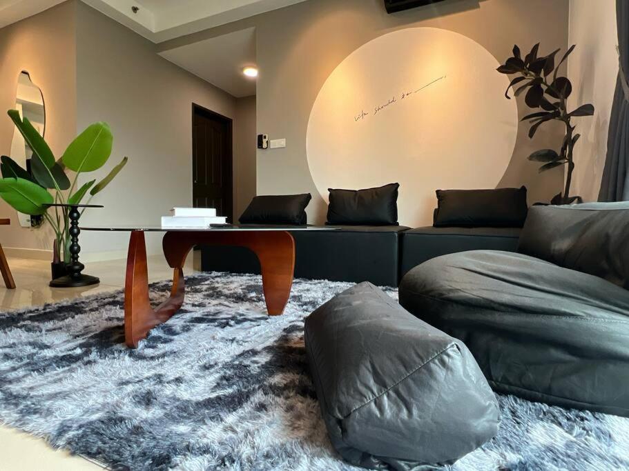 Austin Suites by Cactus Homestay THM