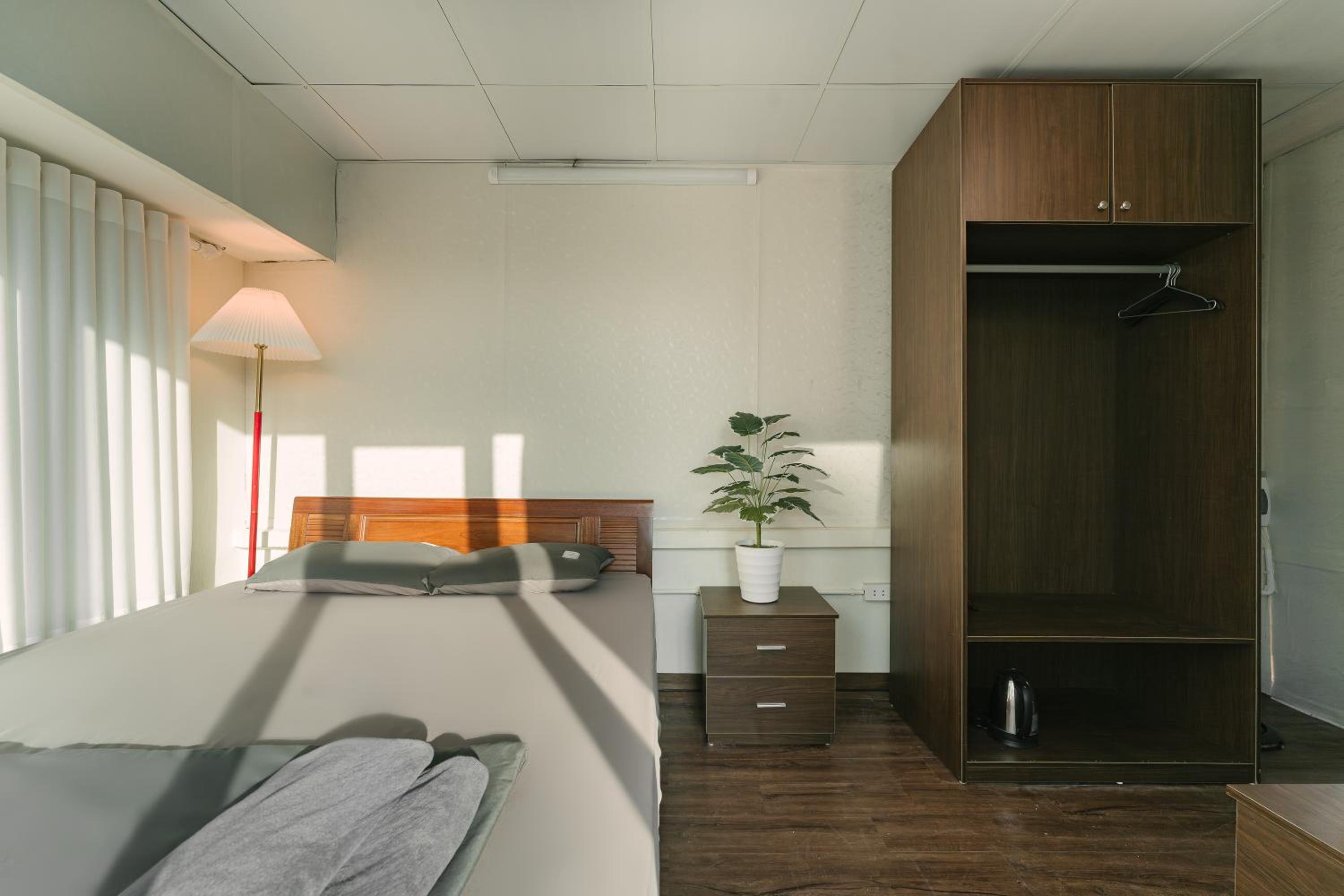 Bridgo Homestay - by Hoan Kiem lake side