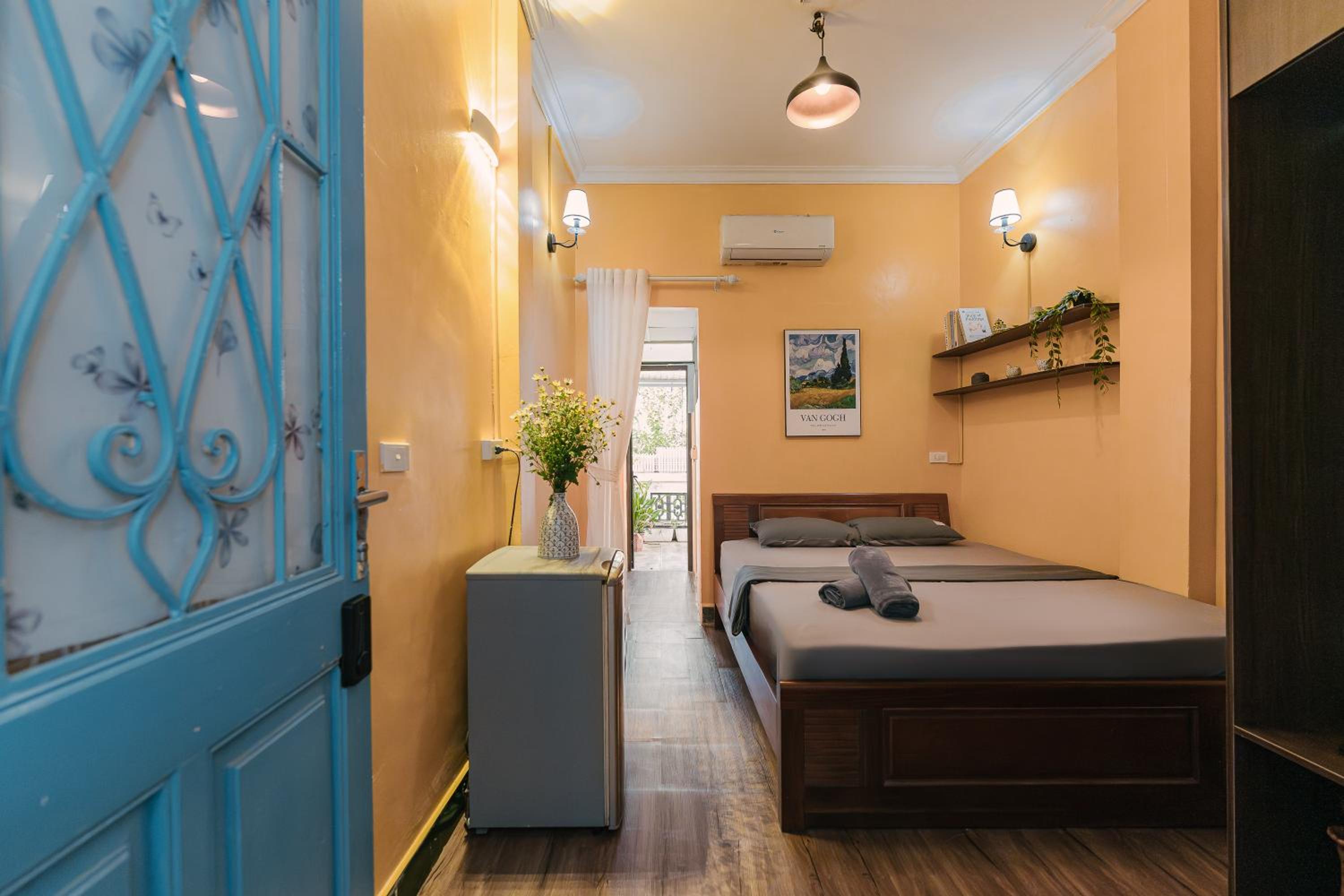 Bridgo Homestay - by Hoan Kiem lake side