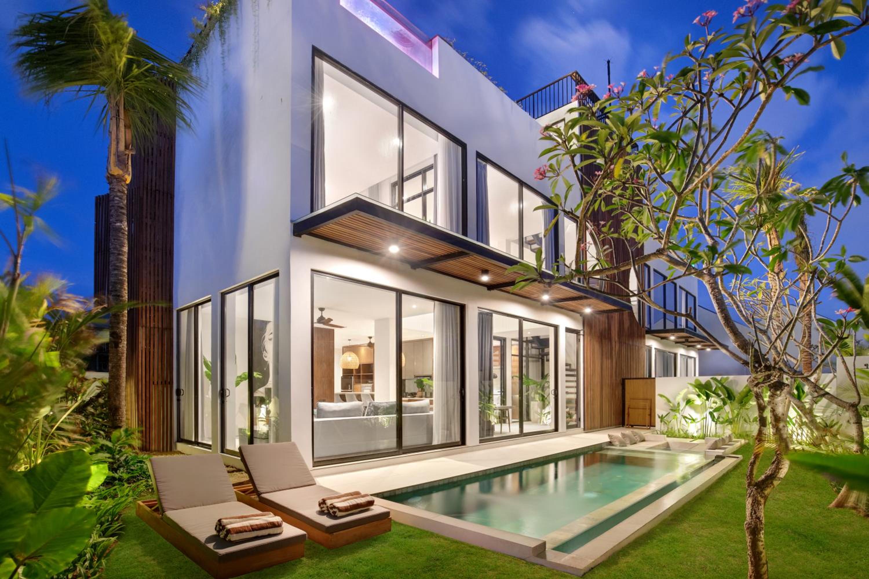 Aquamarine Villas III