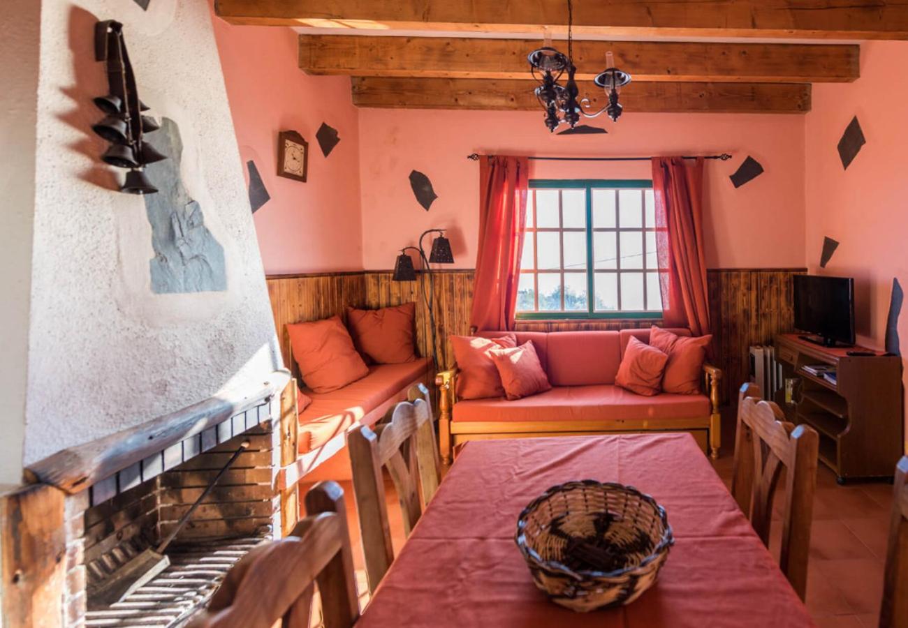 Preciosa Casa en El Hierro con BBQ