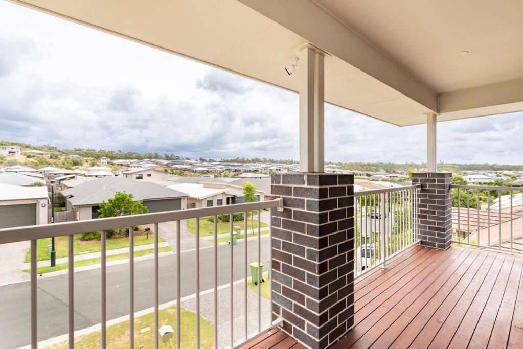 Family Friendly Oasis Mid Brisbane and Gold Coast