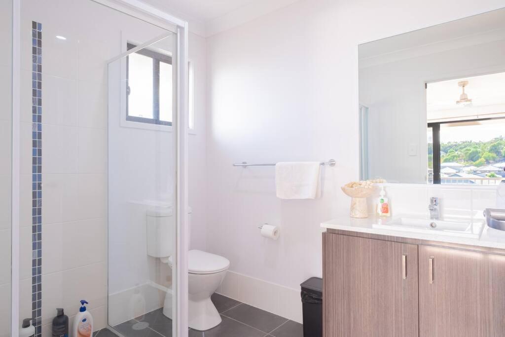 Family Friendly Oasis Mid Brisbane and Gold Coast