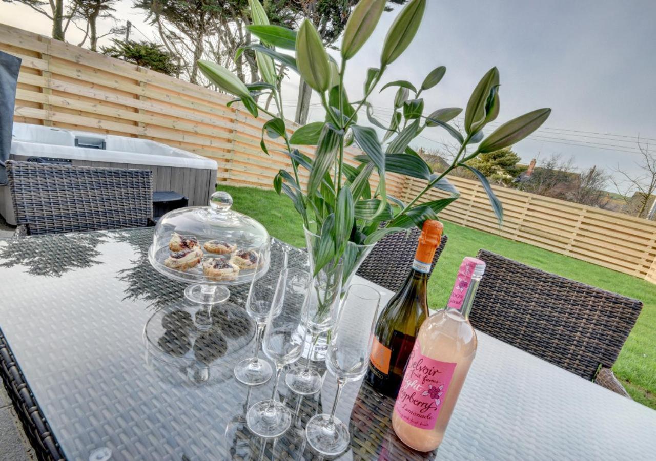 3 Bed in Croyde oc-hector